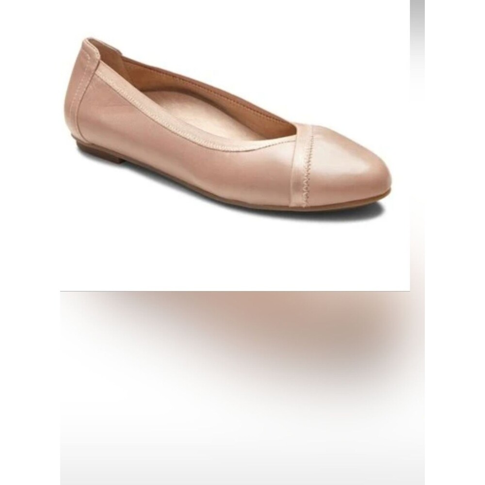 NWOT Vionic Tan Caroll Classic Women's Ballet Flats Size 8.5